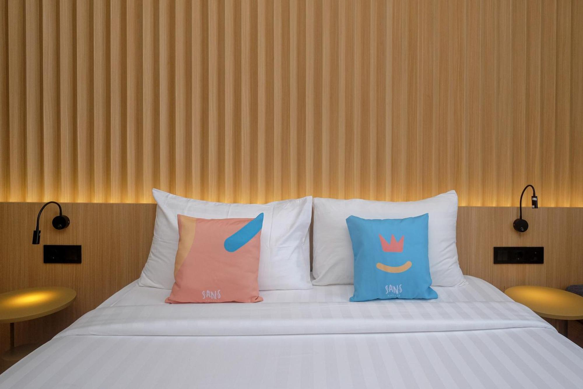 Sans Hotel Rg Living Jogja By Reddoorz Pakualaman Eksteriør billede